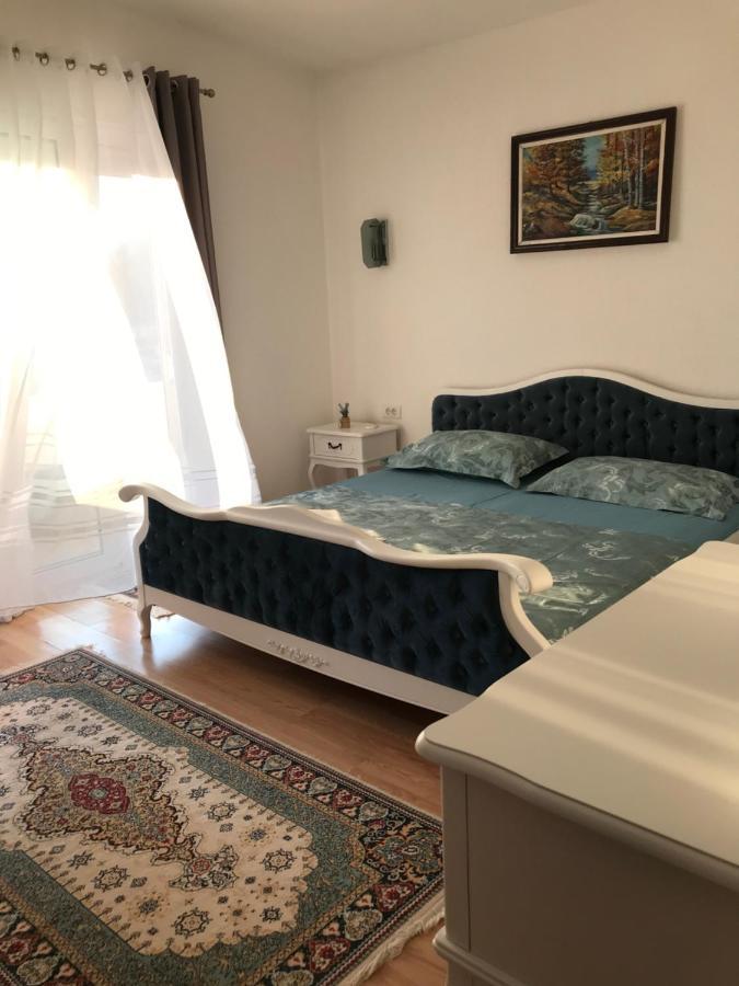 Suka Apartments Ulcinj Ngoại thất bức ảnh