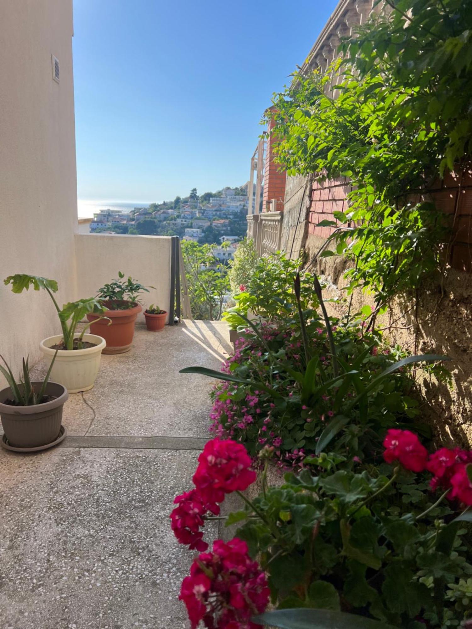 Suka Apartments Ulcinj Ngoại thất bức ảnh